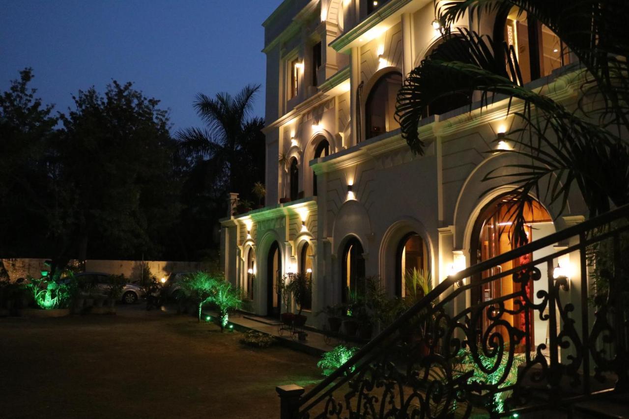 Hotel Pushap Palace Patiāla Exterior foto