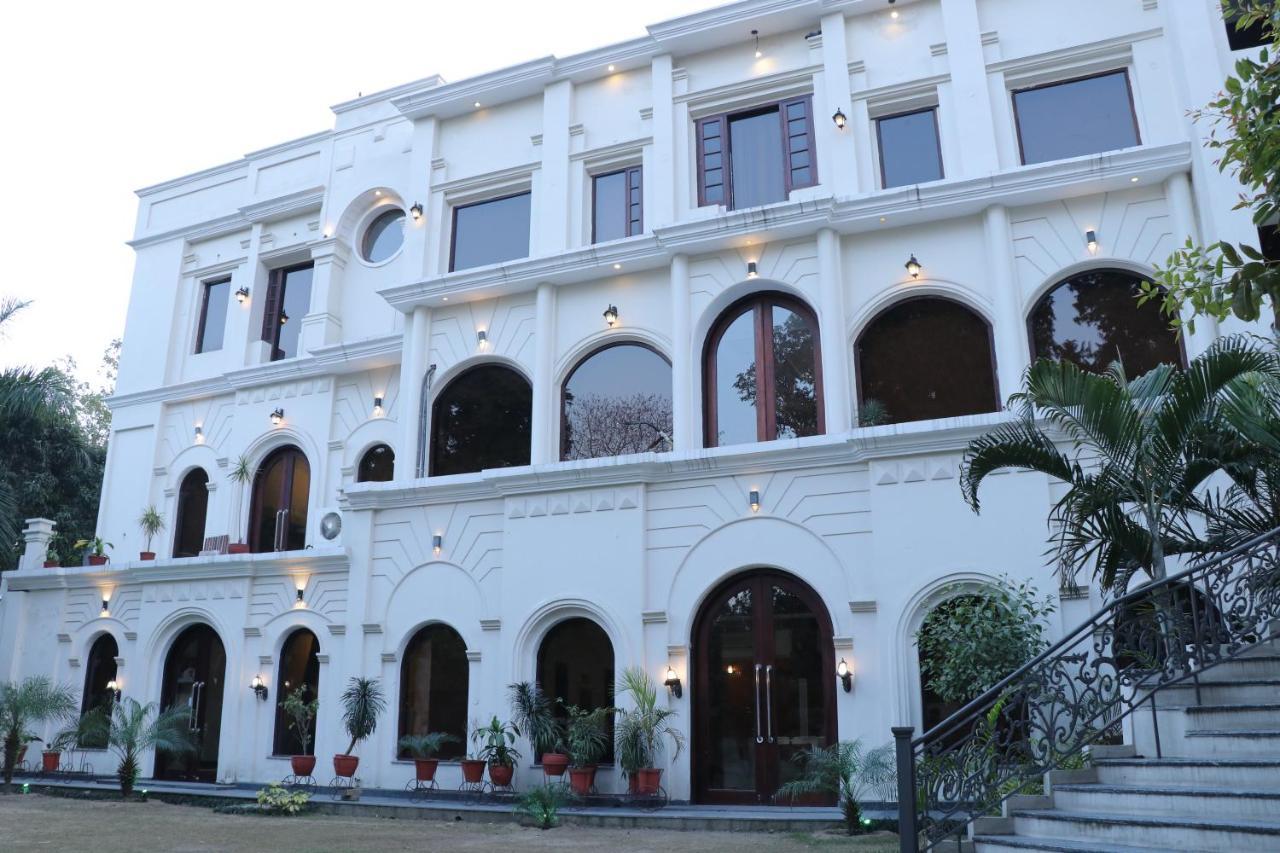 Hotel Pushap Palace Patiāla Exterior foto